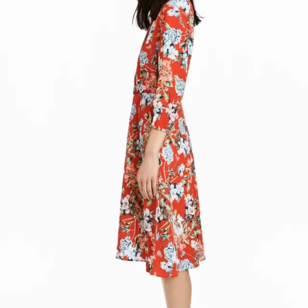 H&M Red Floral Long Sleeve Dress - Picture 2 of 5
